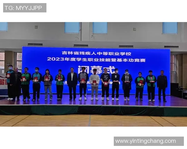 管玉树足球的崛起与发展探索：从草根到职业的奋斗历程与未来展望